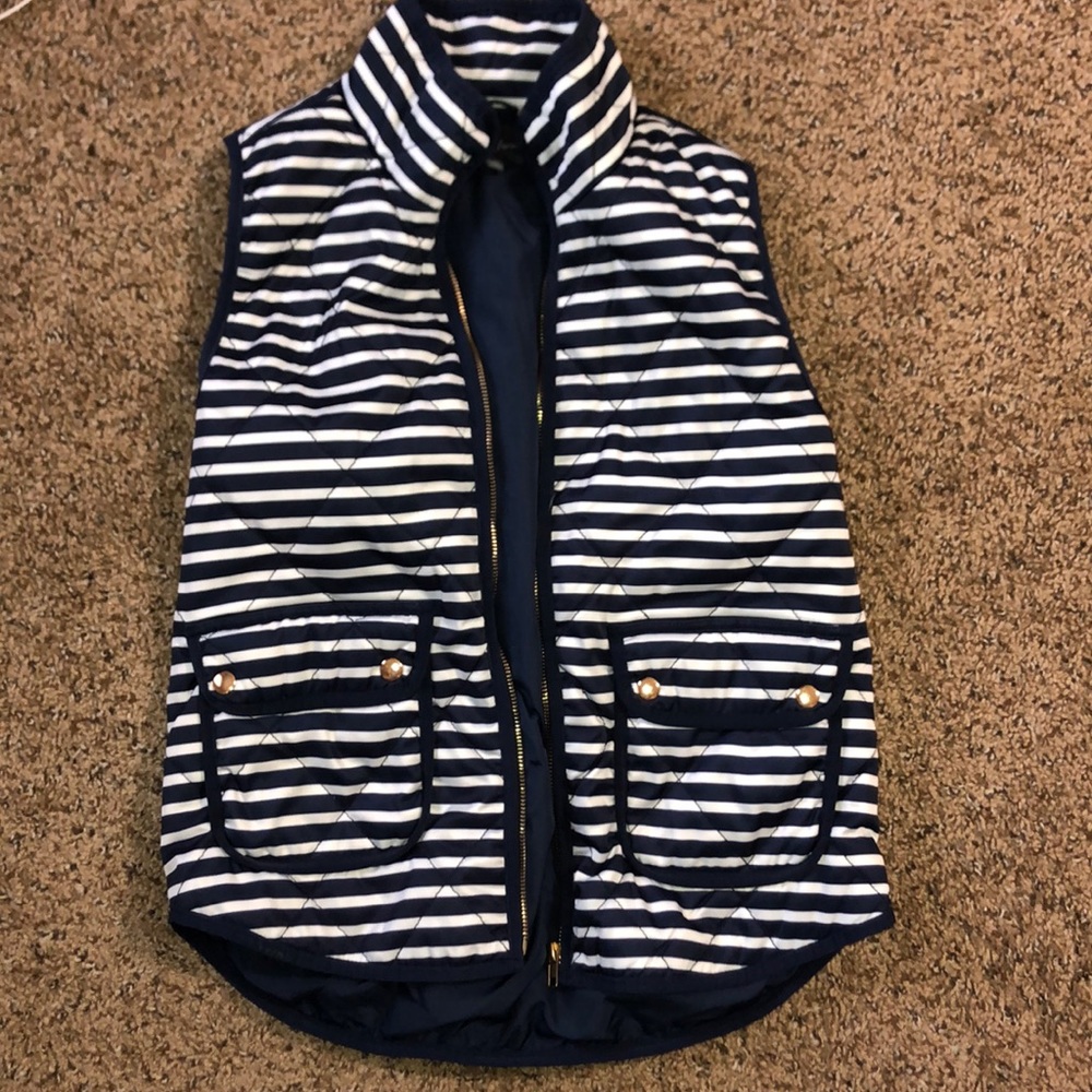 Navy and white puffy vest